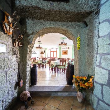 Offerte Hotel Villa Cimmentorosso | Forio | Categoria 3 stelle | Entrata Hotel Villa Cimmento Rosso-Forio-Isola d'Ischia